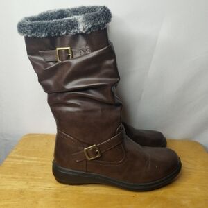 Ingaro women's size 8 Brown tall boots with faux fur